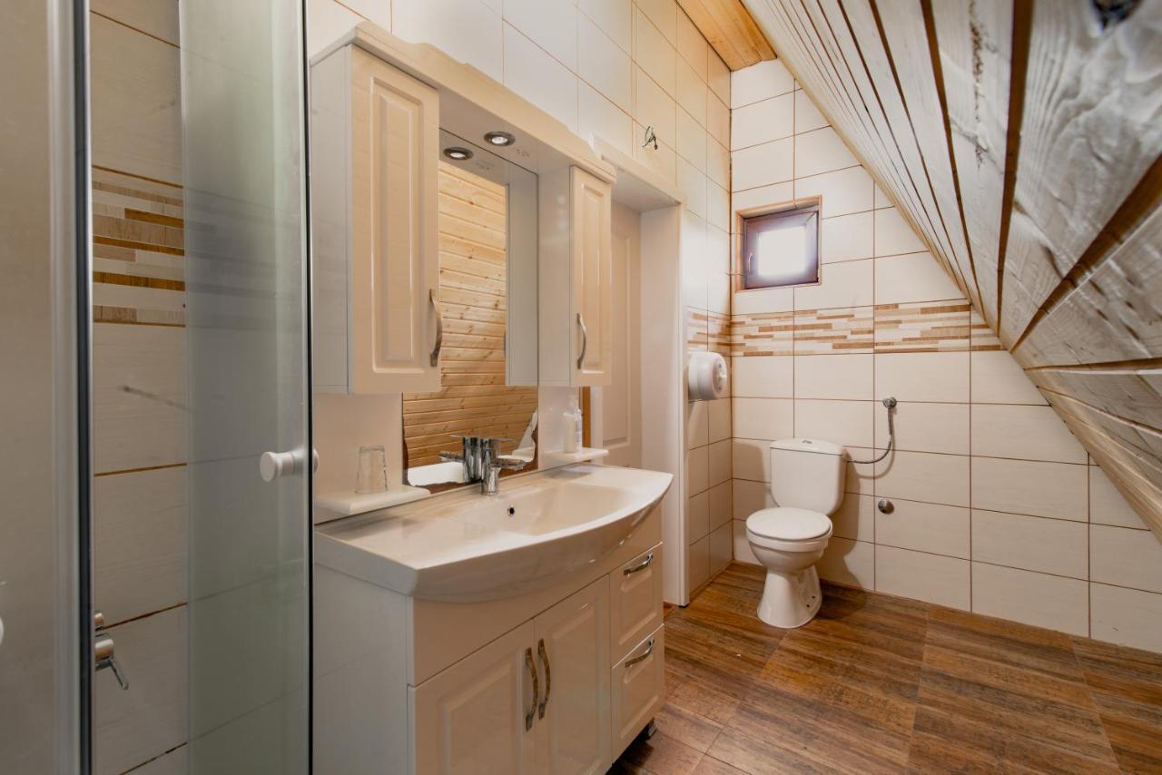 Etno Selo Montenegro Hotel Plužine Ngoại thất bức ảnh