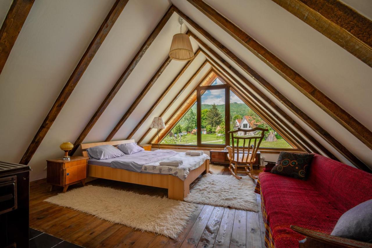 Etno Selo Montenegro Hotel Plužine Ngoại thất bức ảnh