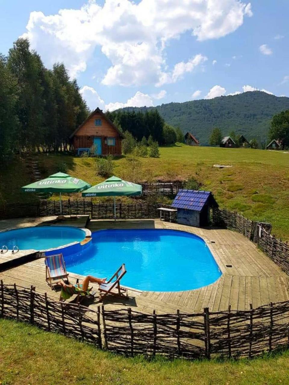 Etno Selo Montenegro Hotel Plužine Ngoại thất bức ảnh