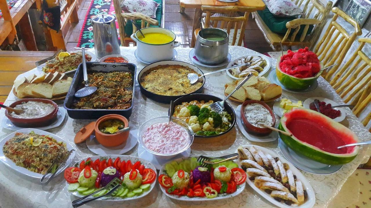 Etno Selo Montenegro Hotel Plužine Ngoại thất bức ảnh